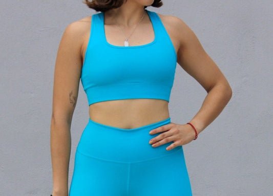 Top deportivo azul